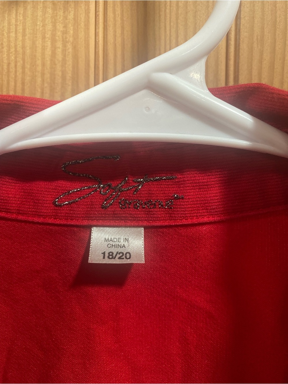 sofia by sofia vergara Red Button-Front Shirt - Picture 3 of 4